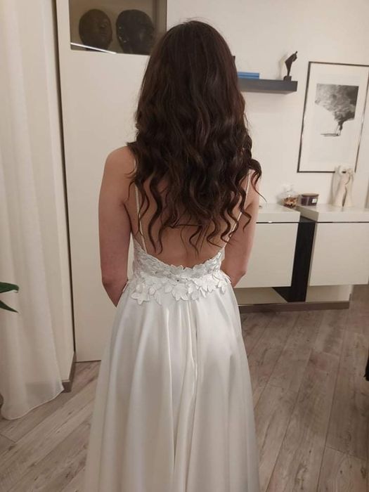 Suknia ślubna muślinowa