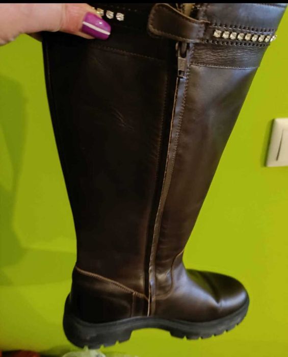 Botas de senhora em pele n 37