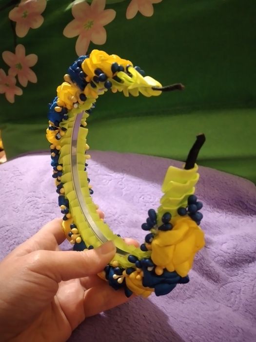 Обруч-віночок на голову жовто-блакитний, патріотичний.