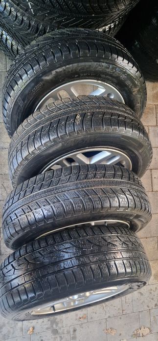 Felgi aluminiowe z oponami BMW 15" 5x120