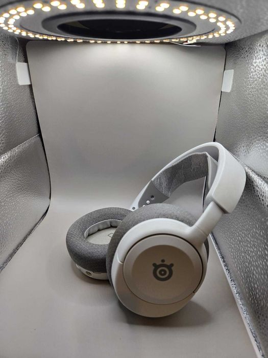 Steelseries arctis nova 3442278157716049921