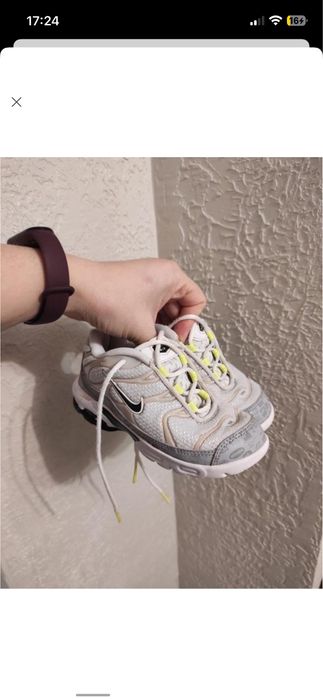 Кросівки оригінал, стан ідеальний
