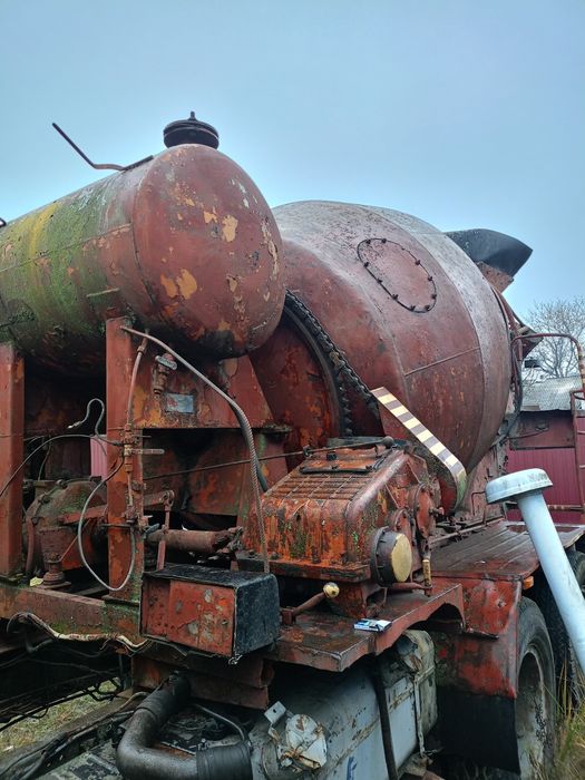 Бочка бетоносмеситель бітонозмішувач редуктор цеп
