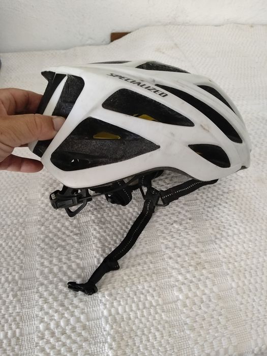 Capacete Specialized