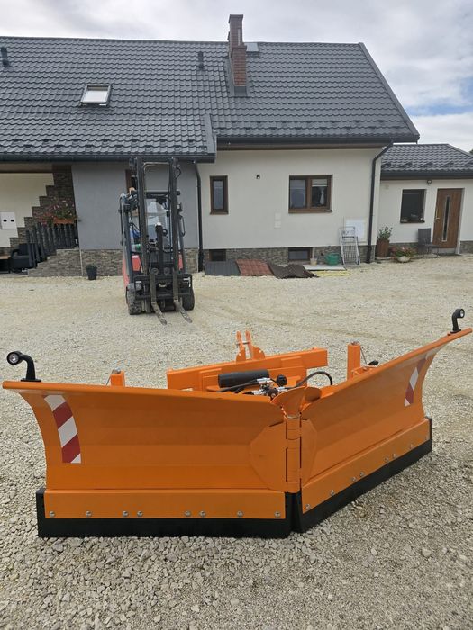 Solidny pług składany do śniegu strzałka VOLANT 3.2 m