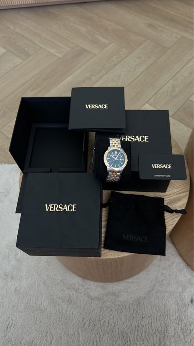 Nowy zegarek Versace V-Urban VELQ0109
