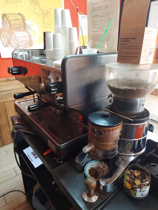 Продам еспресомашину