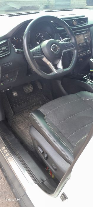 Nissan Rouge Ніссан Рог SV 2.5, 2017р.в. (74 тис. км. пробігу) Газ/Бен