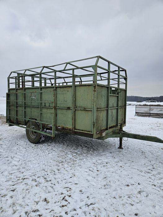 Sprzedam przyczepę Beiser do przewozu bydła, koni