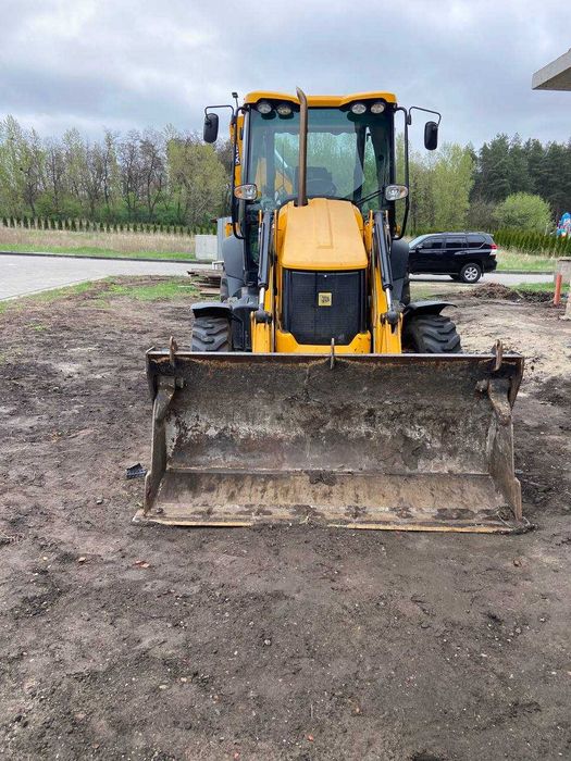 Екскаватор навантажувач JCB 3CX