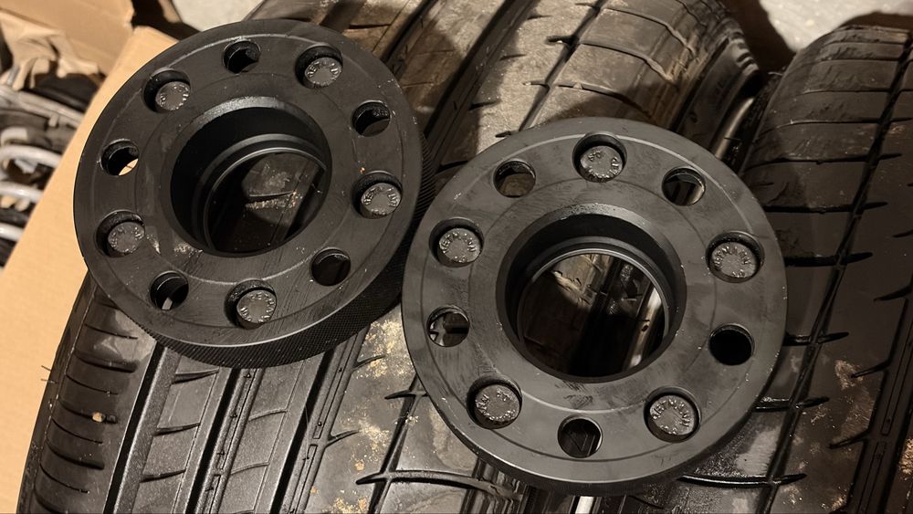 Колісні проставки Getmann 5x114.3 30mm DIA67.1