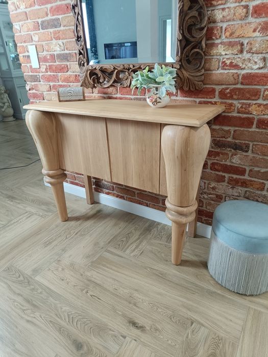 Konsola dębo lity dąb nogi toczone