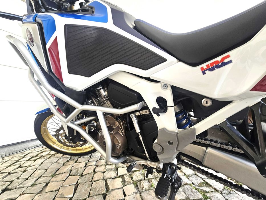 Honda Africa Twin 1100 Adventure modelo 2020 com Garantia e livro de revisões