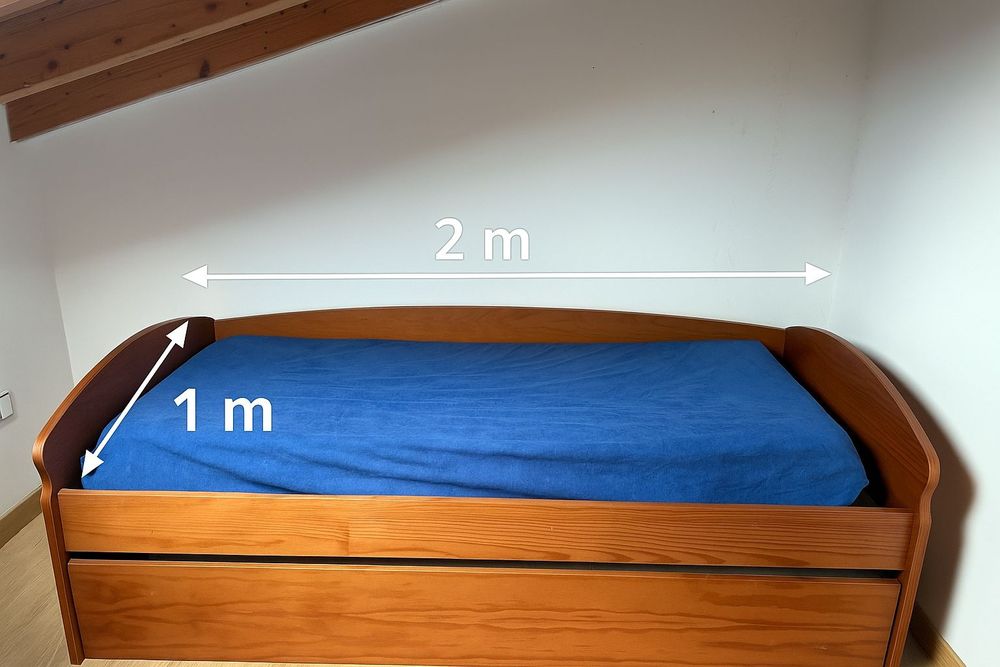 Cama dupla de solteiro