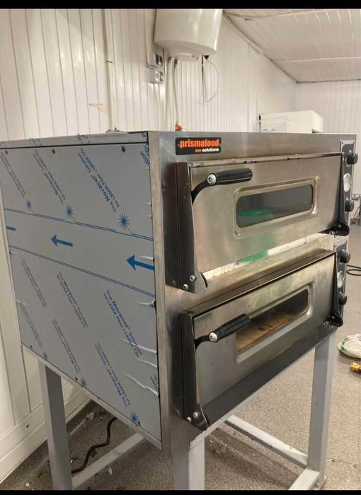 Piec do Pizzy elektryczny na szamocie