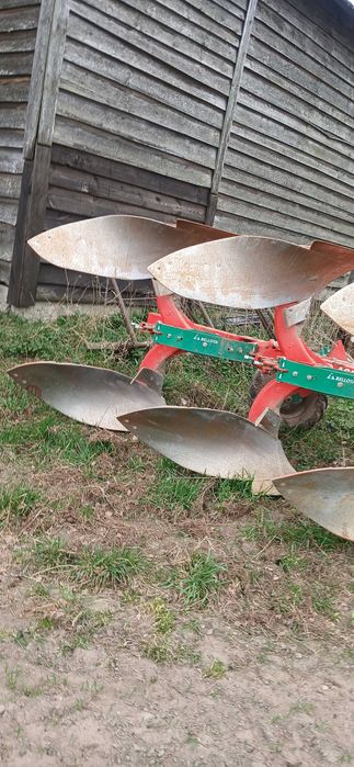 Sprzedam pług obrotowy AGRO-MASZ 3+1
