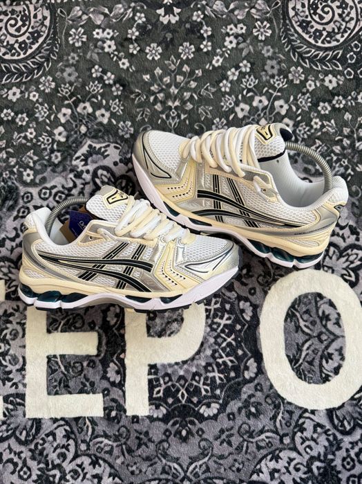 Кросівки Asics Gel-Kayano 14 White Silver Cream | Нові / Оригінал | 43