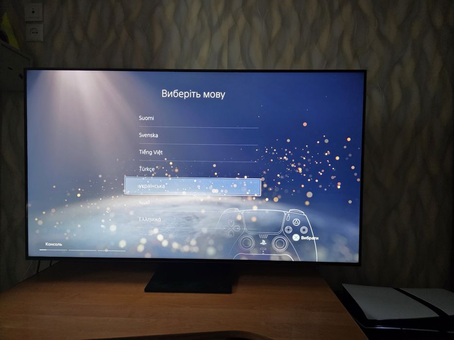 Телевізор TCL 55C805