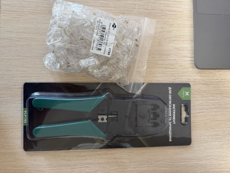 Інструмент для обтискання та зачищення Carming Tool