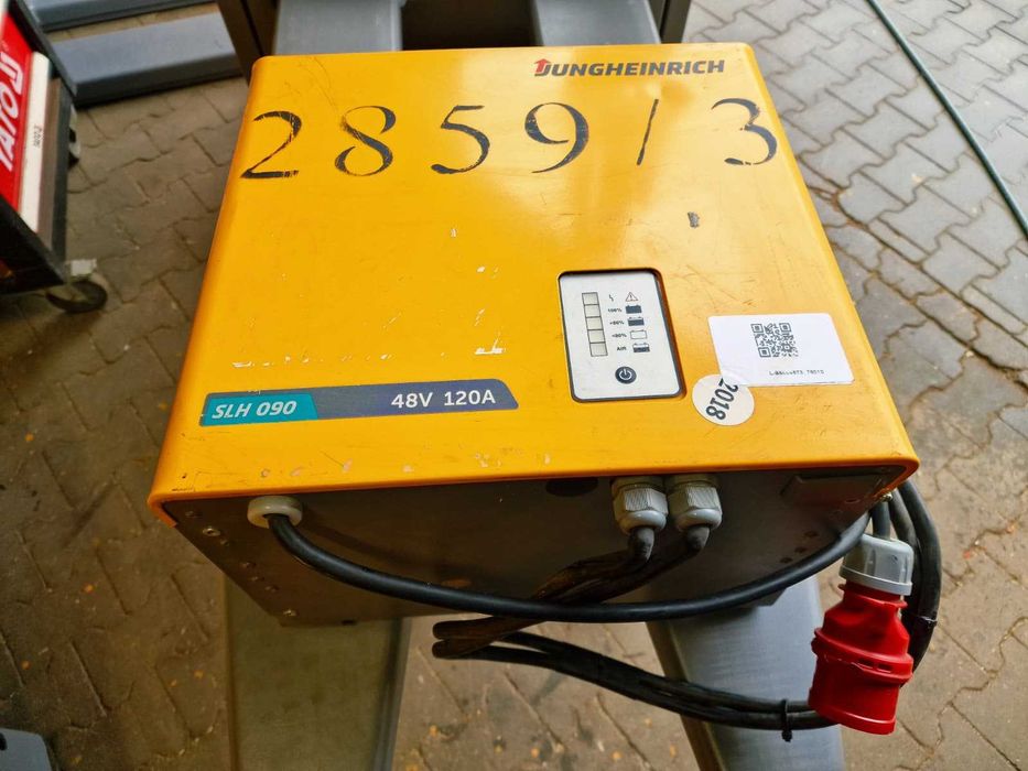 Ładowarka prostownik automatyczny do baterii trakcyjnych 24V 20A 30A 40A 50A 60A 70A 80A 100A 120A 230V 400V