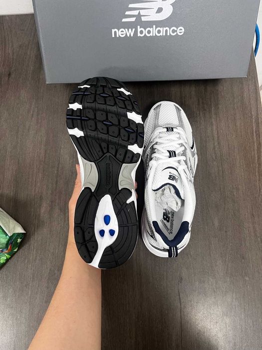 New Balance 530 White Silver Navy R..38