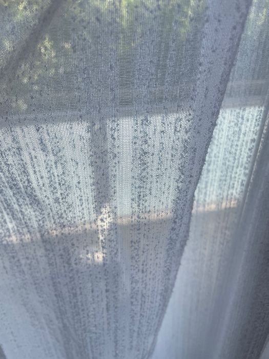 Cortinas E sanefa brancas