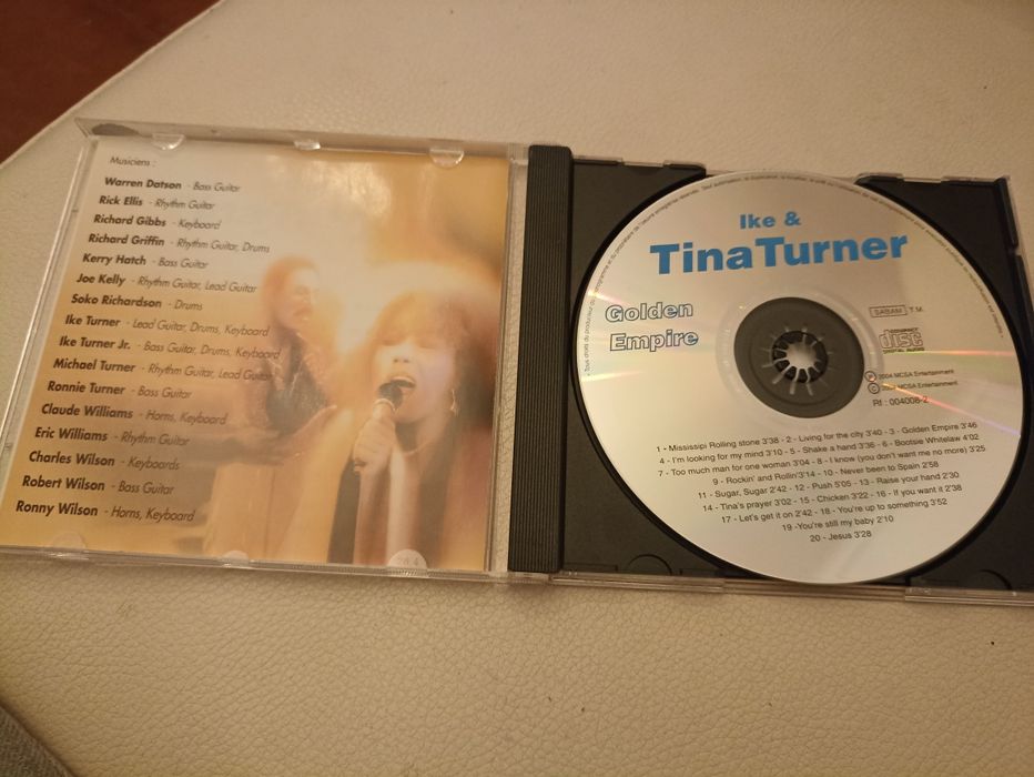 Yke & Tina Turner