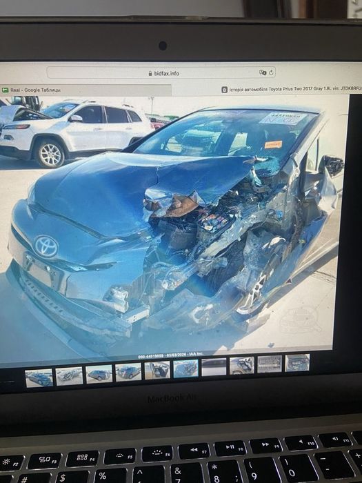 Тойота пріус 50 2017 Toyota prius 50