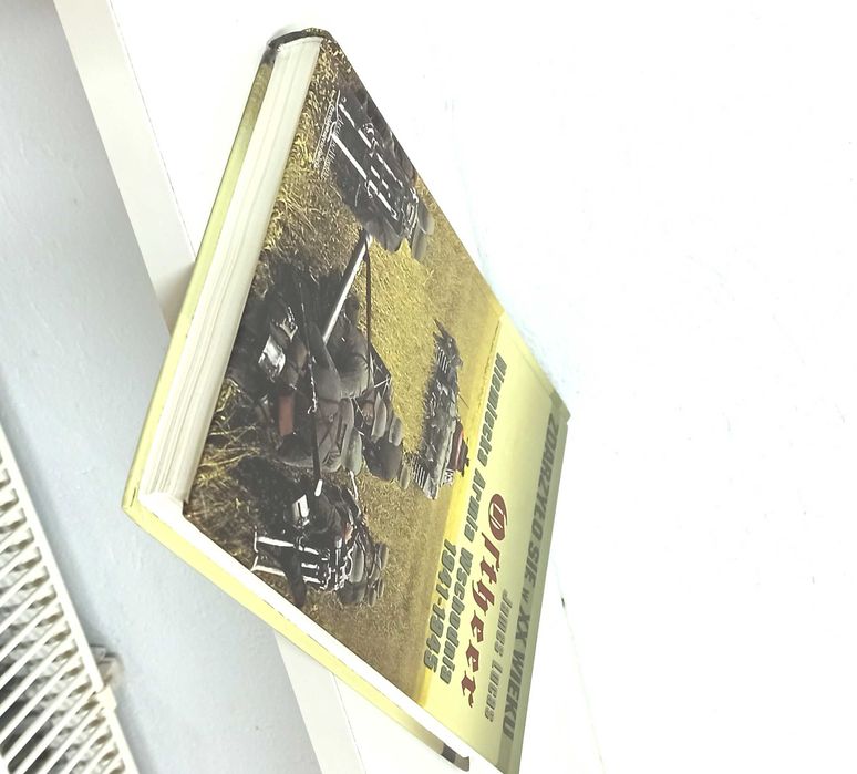 Ostheer.Niemiecka armia wschodnia 1941 - 1945/James Lukas/jak nowa