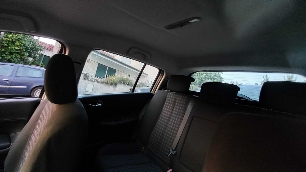 Carro megane 2006 diesel
