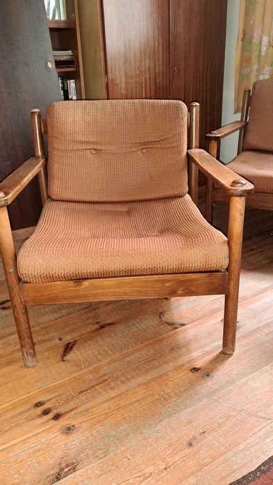 Fotele z okresu PRL, cena za dwa!