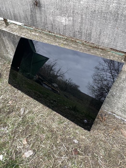 Боковые стекла жабкана Мерседес Вито 638