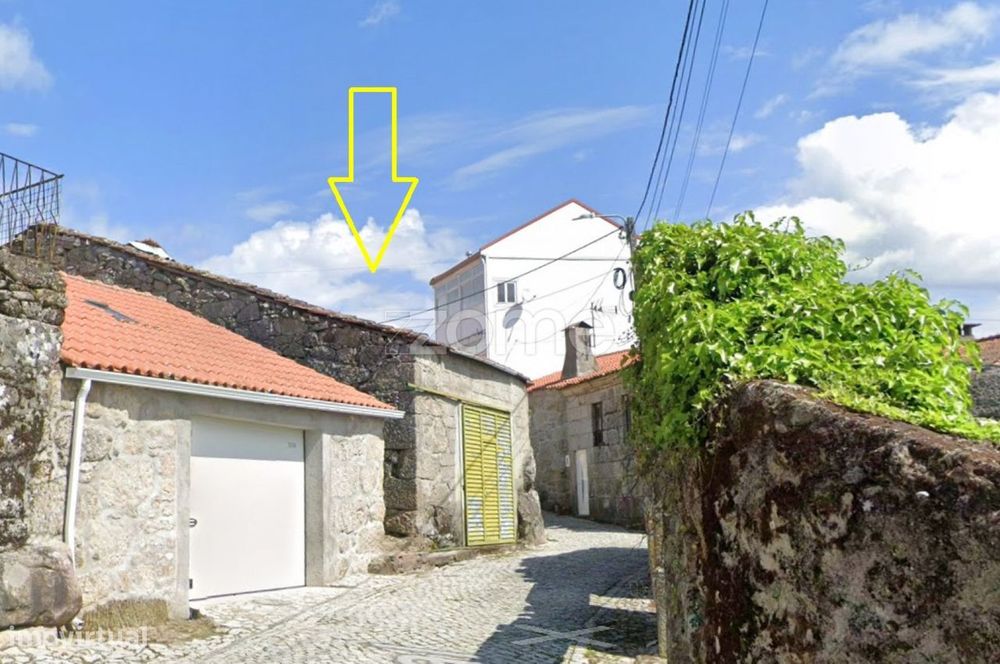 Casa com designação de palheiro para venda em Fiolhoso - Murça.