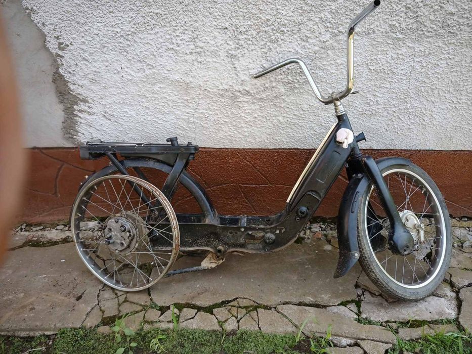 Мопед Піаджіо (Італія)