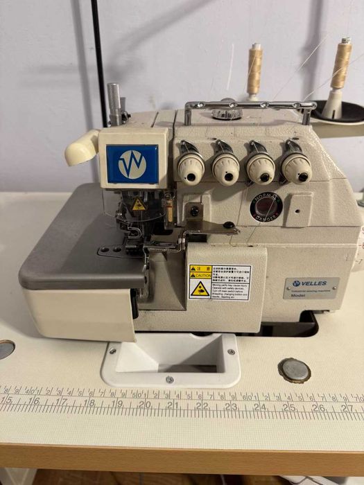 Промисловий 4-х нитковий оверлок Velles VO 700-4D