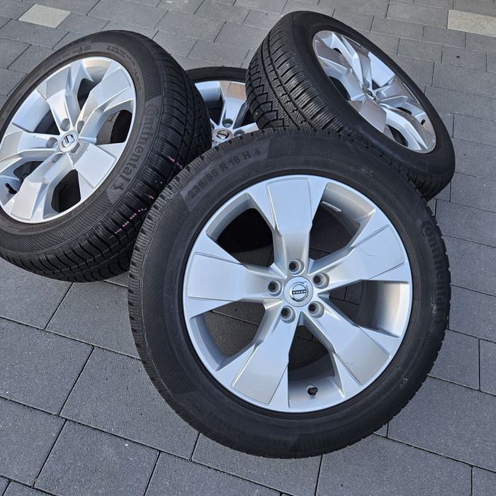 Диски R18 5x108 Volvo XC40 original комплект з Німеччини