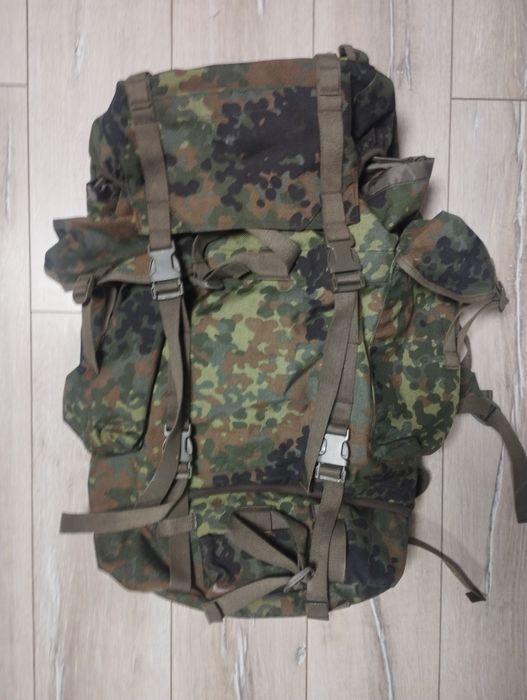 Рюкзак 65 літрів