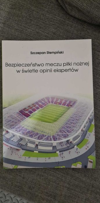 Bezpieczeństwo meczu piłki nożnej w świetle opinii ekspertów