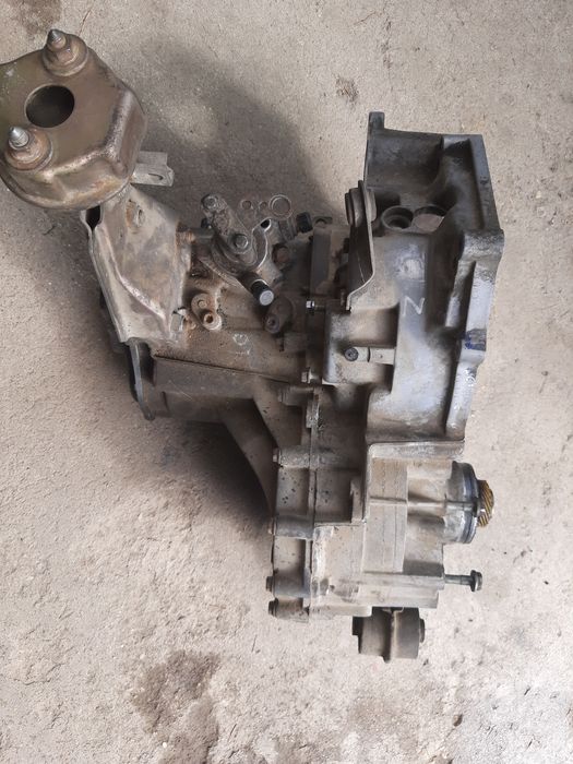 Skrzynia biegów manualna Volkswagen 4x4 CLZ transporter DRH Multivan 2.5 tdi