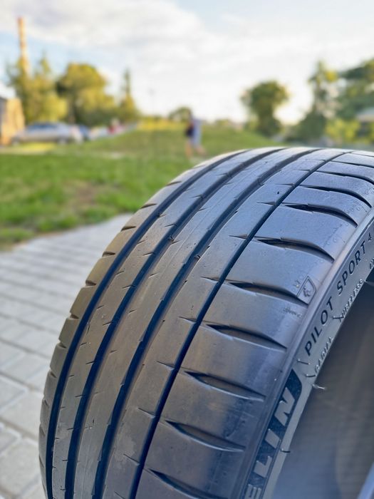 Гума Michelin Pilot Sport 4S 225/40 ZR18 92Y XL