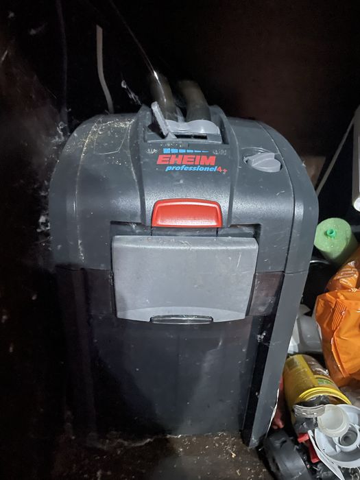 Aquario com movel e filtro incluido