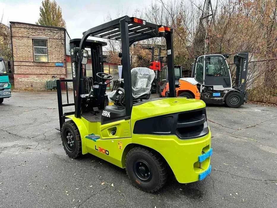 CLARK L30D НОВИЙ Дизельний навантажувач, погрузчик, кара
