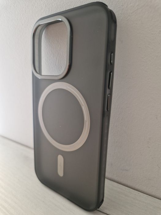 Liavec Smooth Feeling Magsafe Case do Iphone 15 Pro Max czarny