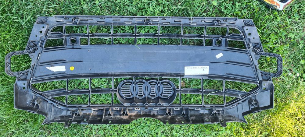 Atrapa audi a4 b9 lift 19- audi a6 c8 grill