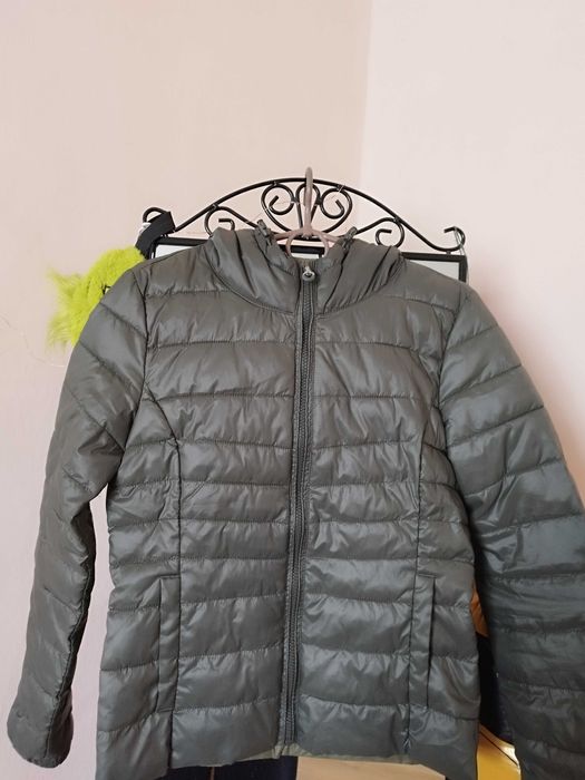 Куртка в гарному стані