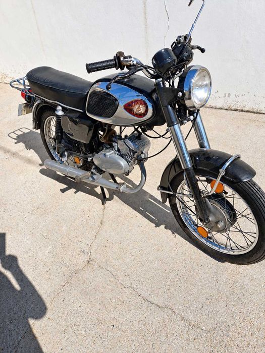 Zündapp 50 cc clássica com documentos | Muito bom estado  Preço: 1.900 € negociáveis  Vendo Zündapp de 50 cc, em muito bom estado de conservação.