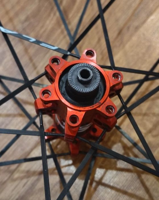 Топове переднє колесо Miche XM70.4(7)