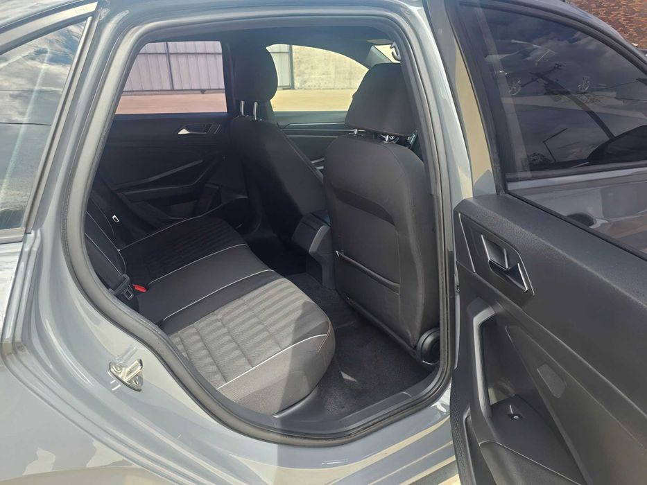 Volkswagen Jetta GLI SEL      2015