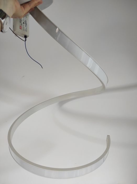 Lampa wisząca LED, wstęga