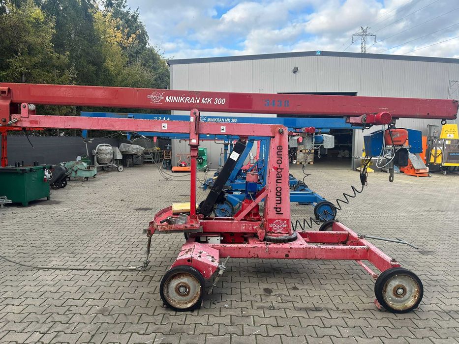 Mini dźwig Żuraw Steinweg Bocker MK- 300/5 do murowania silki bloczków